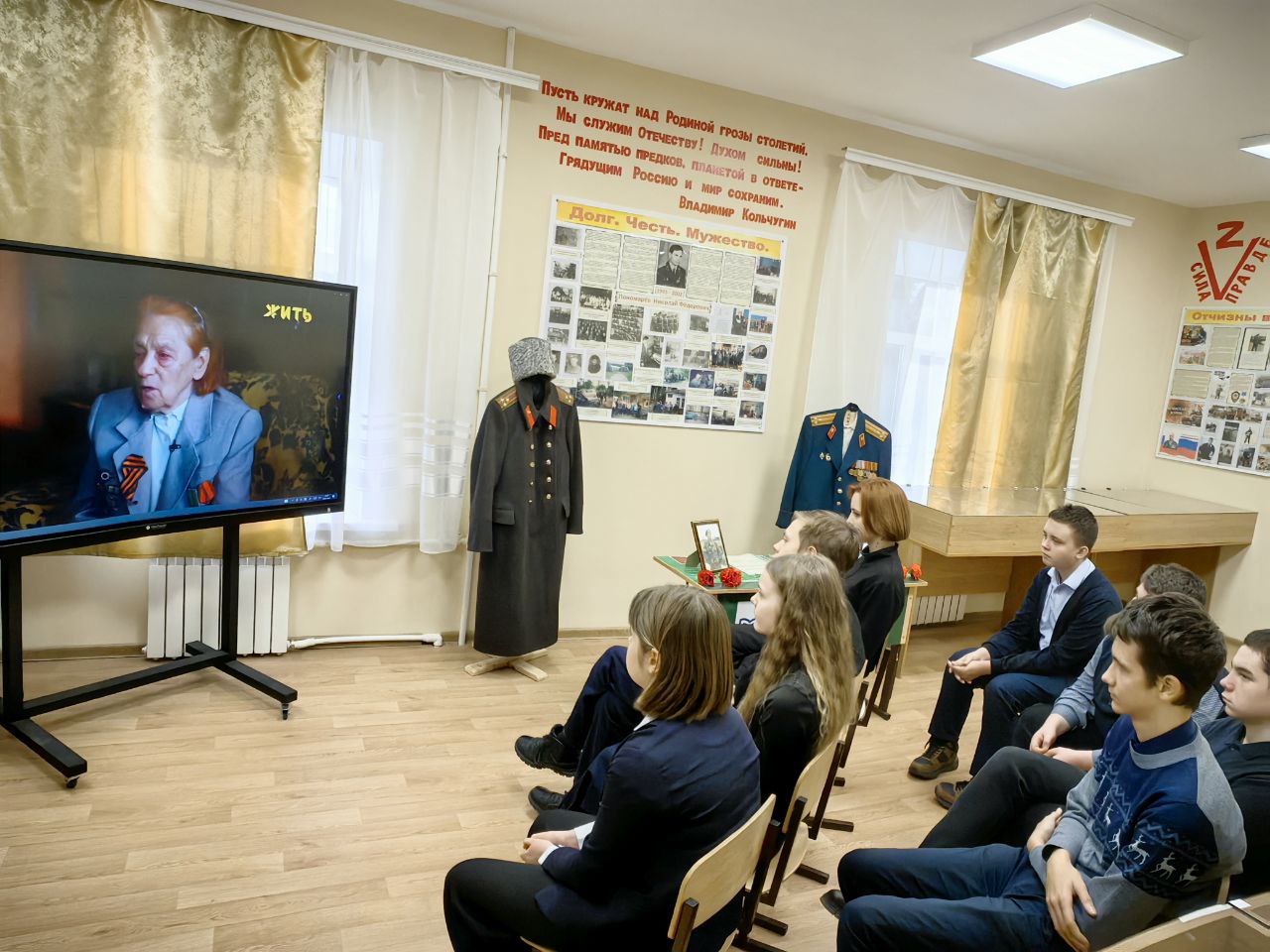 Непокорённый город.
